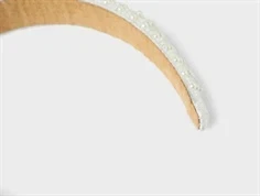 Name It cloud dancer hårbøjle med perler